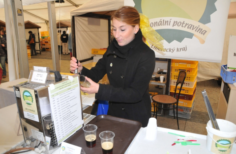 Ochutnávky  regionálních  potravin  - pivo Rohozec